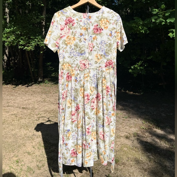 80s Floral Midi Dress - Picture 2 of 16